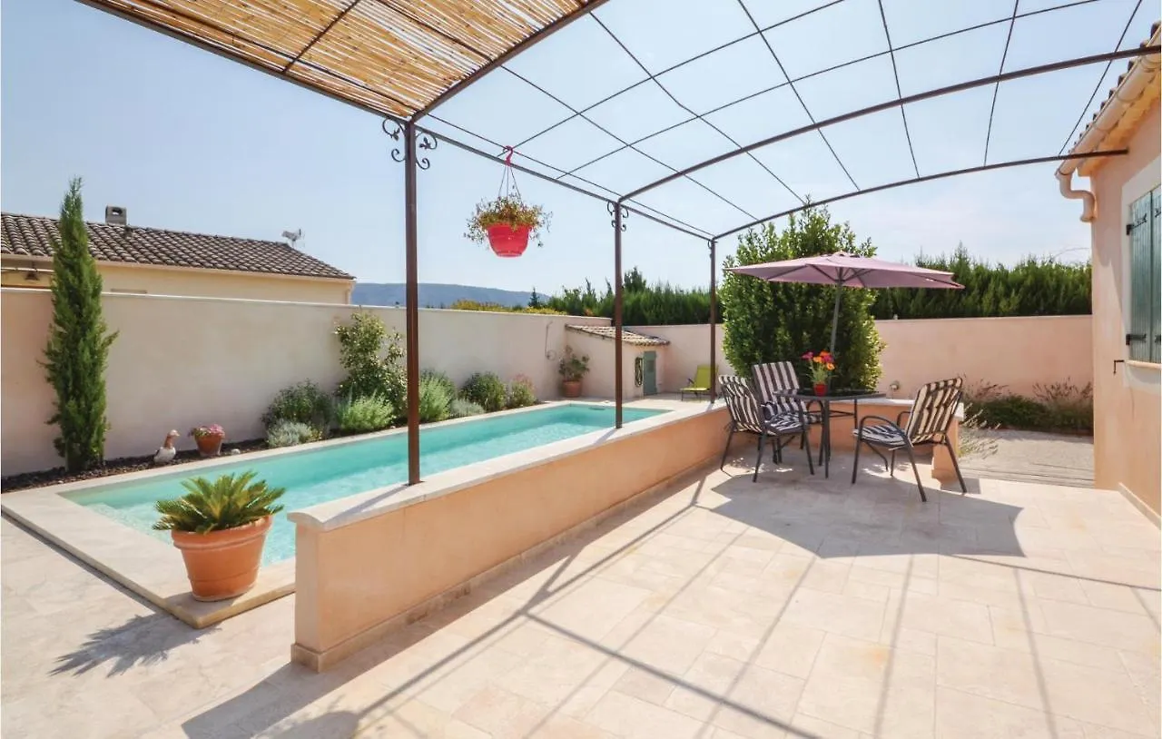 Nice Home In Maubec With Kitchen Tatil Evi